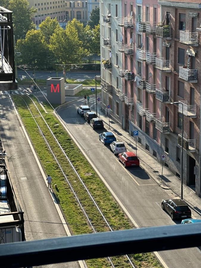 Bicocca Modern Apartment Milan Extérieur photo